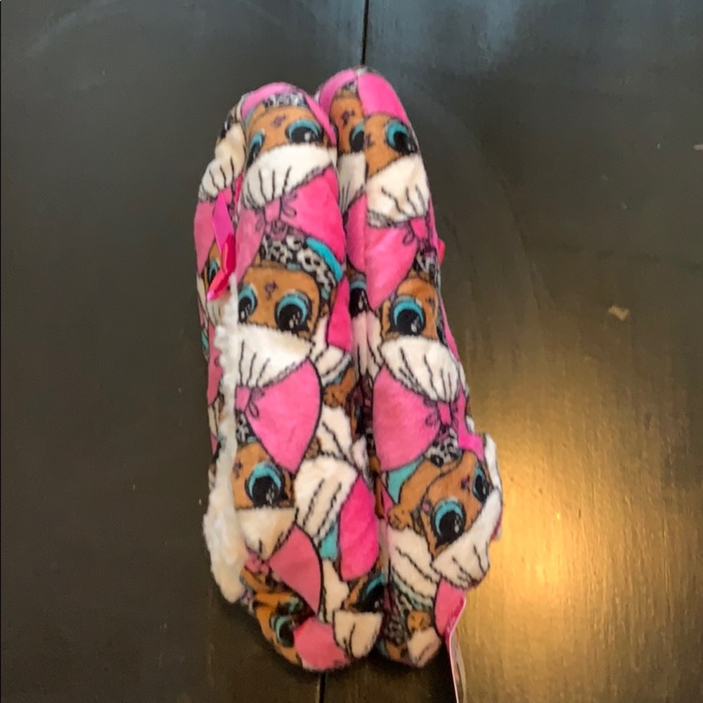 Girls slippers